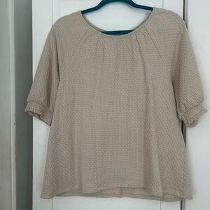 LOFT Cream/Beige textured Women's Top. Size large